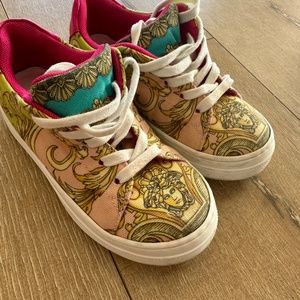 Versace lace up toddler shoes